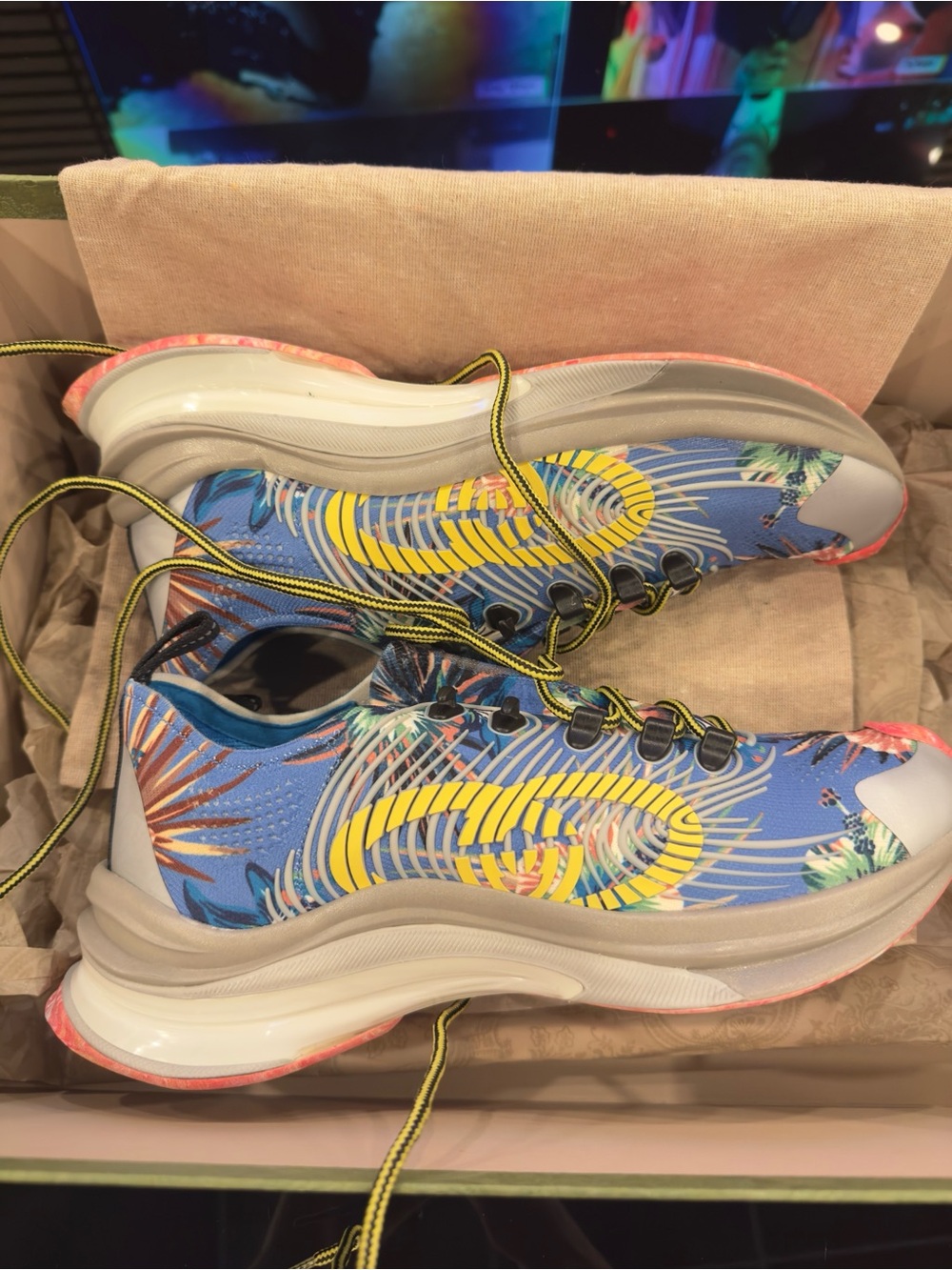 Gucci Run Sneakers
